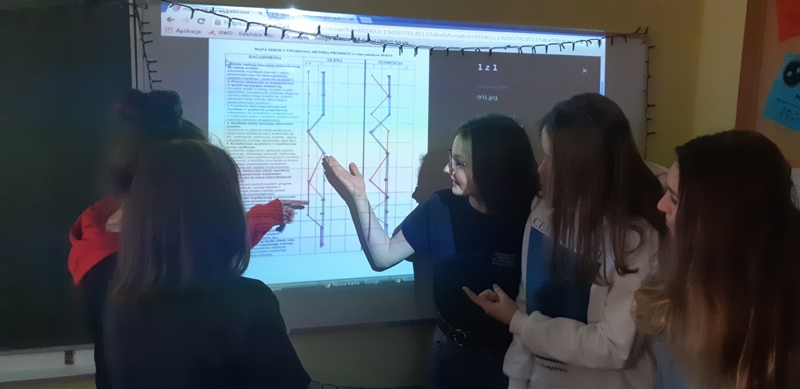 17 XII 2018 SZKOLNA DEBATA TRÓJSTRONNA