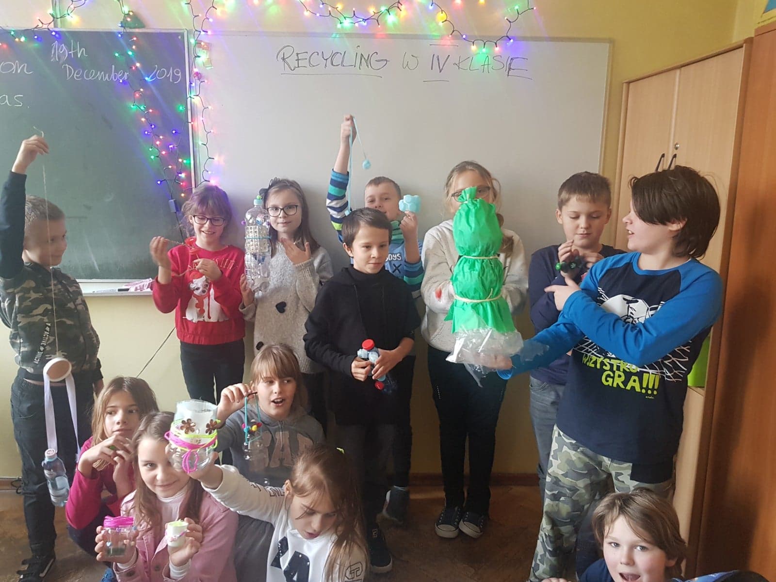 Recycling w IV klasie... czyli jak nadać przedmiotom nowe 