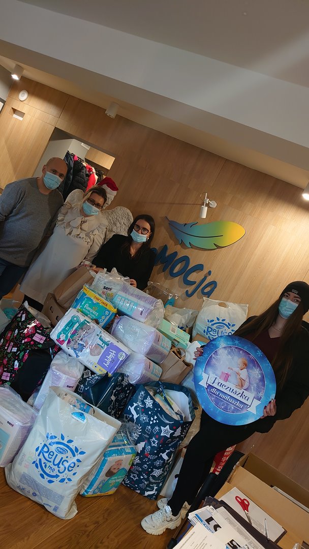 Przekazanie darów dla Hospicjum Pomorze Dzieciom