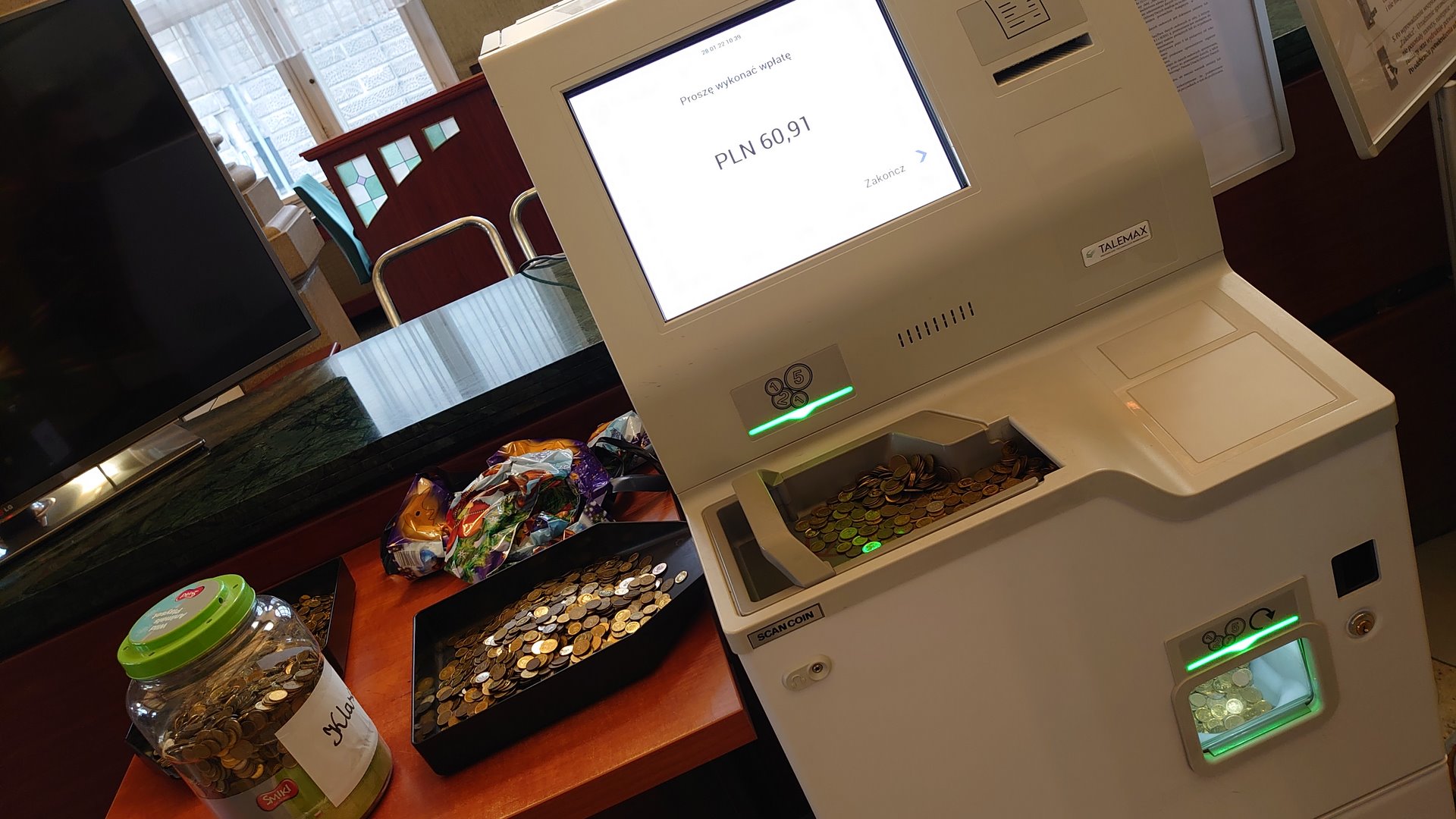 Święty Mikołaj waży prawie 100 kilogramów :)