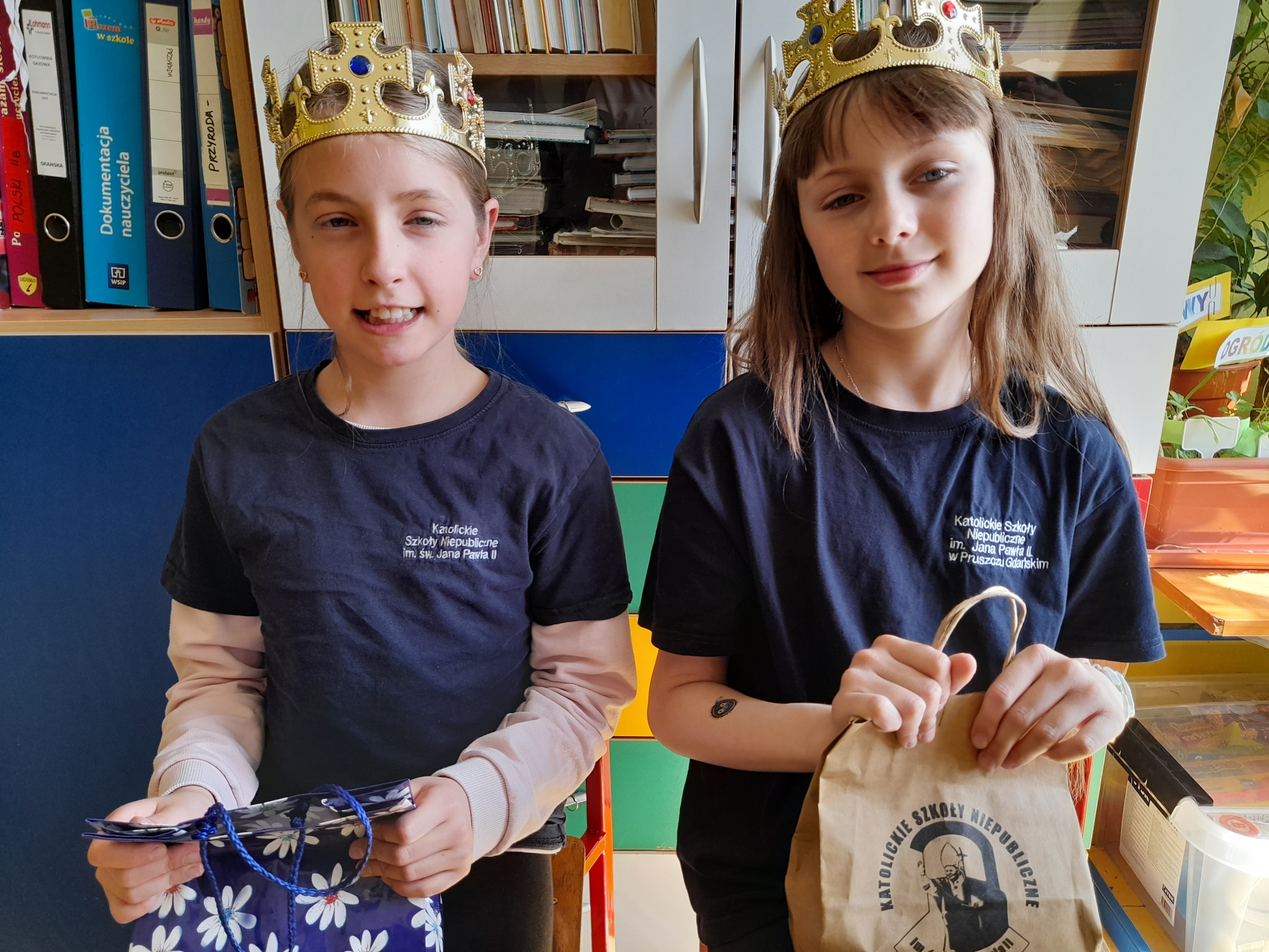 URODZINY ZUZI I MAGDY