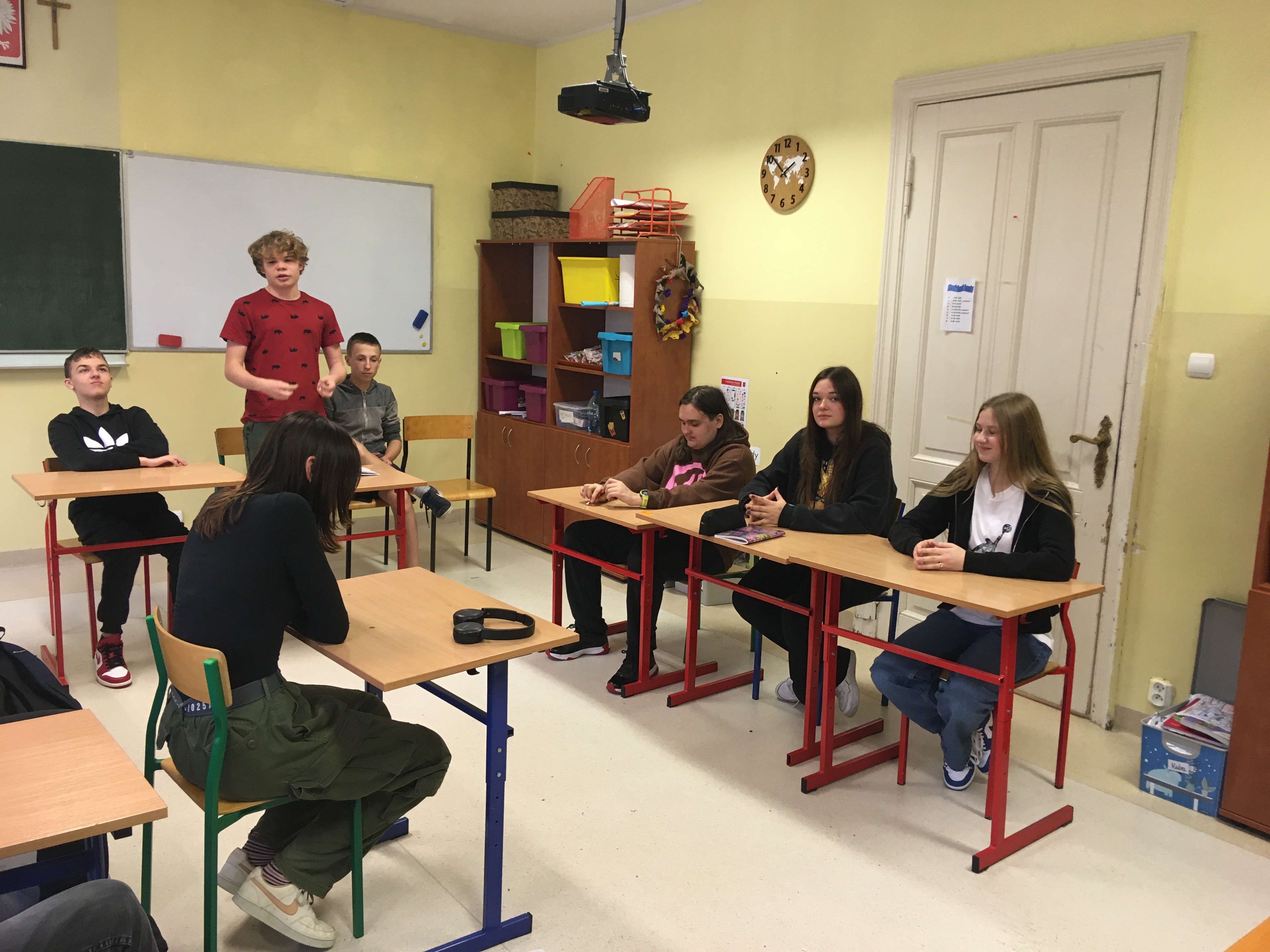 Ciekawa lekcja języka polskiego w klasie 1 LO