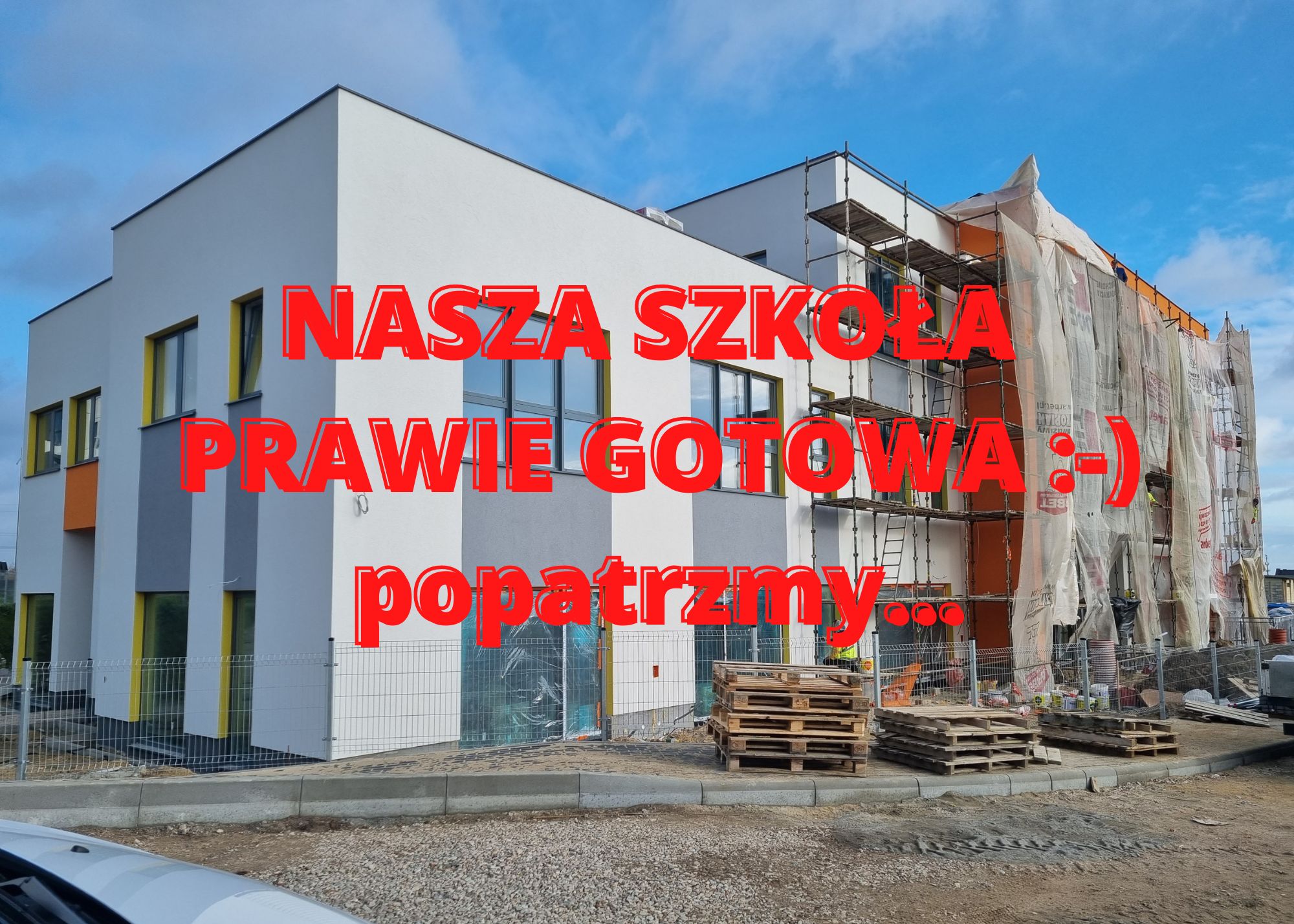 NASZA SALA GIMNASTYCZNA, ELEWACJA BUDYNKU