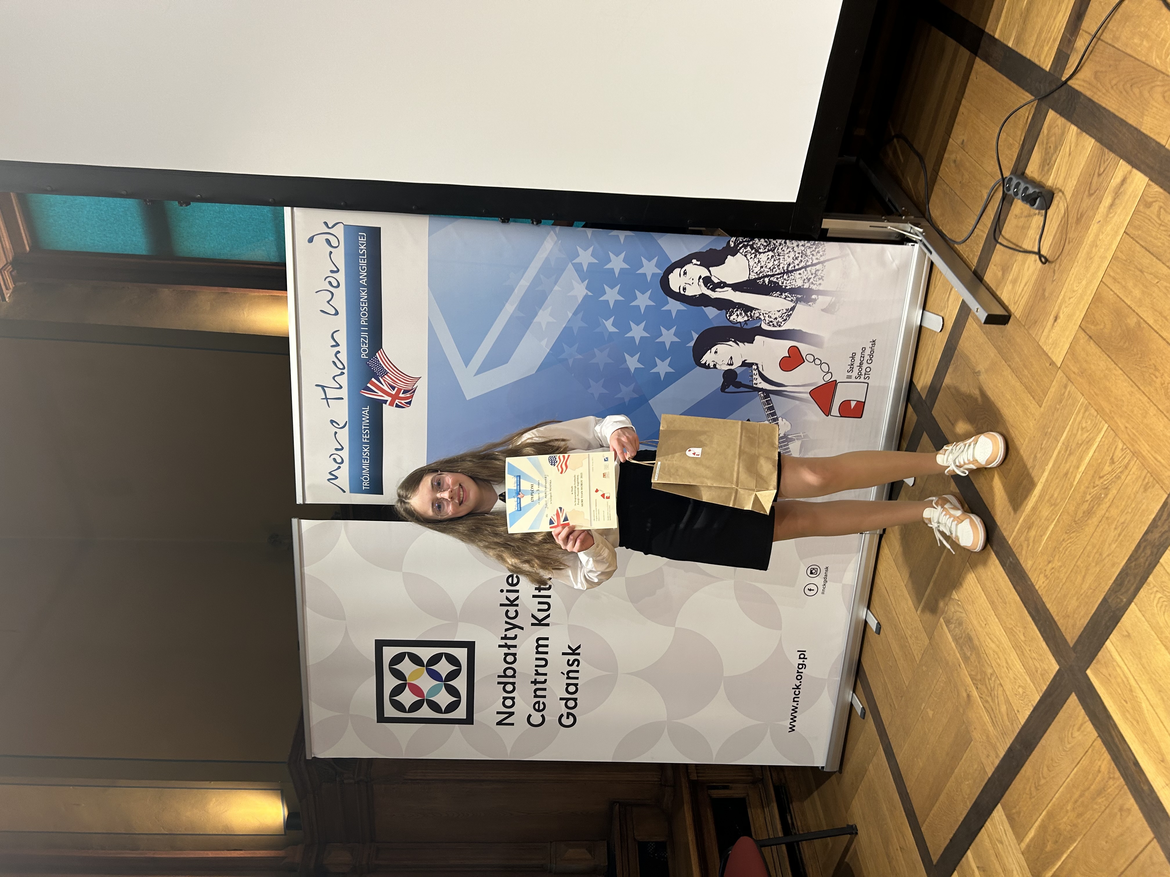 XVI Wojewódzki Festiwal Poezji i Piosenki Angielskiej 