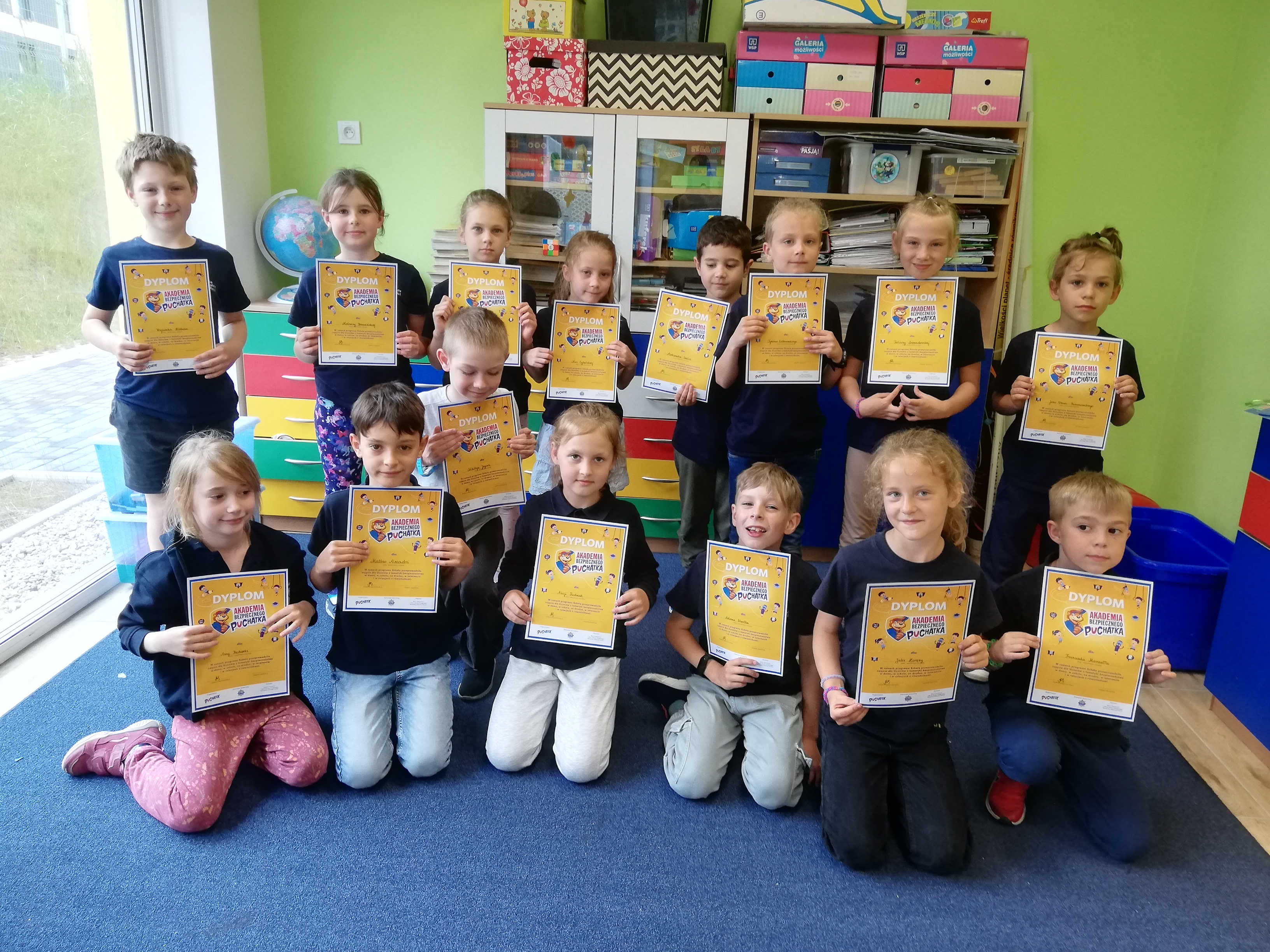 Jesteśmy ekspertami w zakresie bezpieczeństwa :)