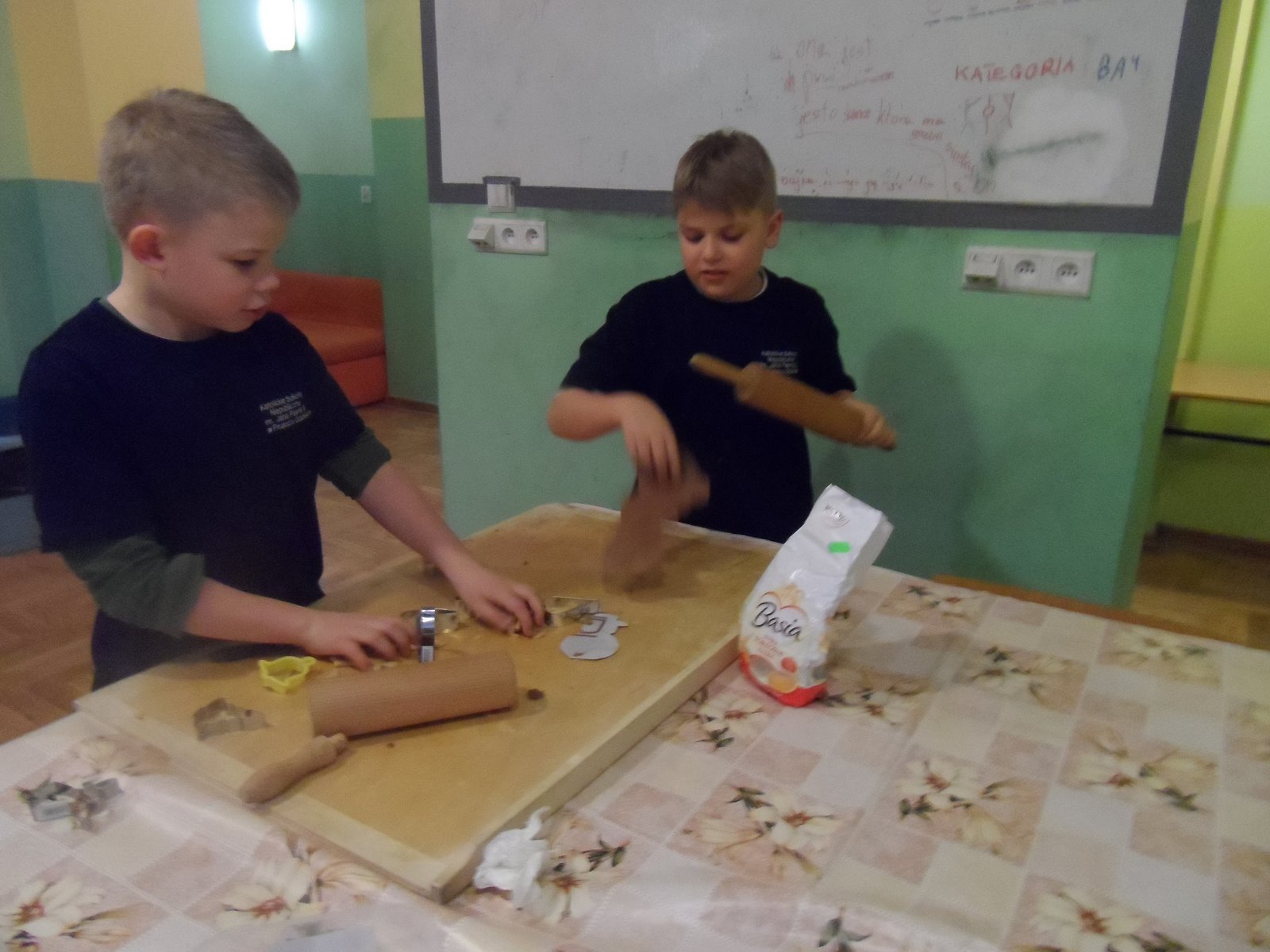 Pieczenie  świątecznych pierniczków