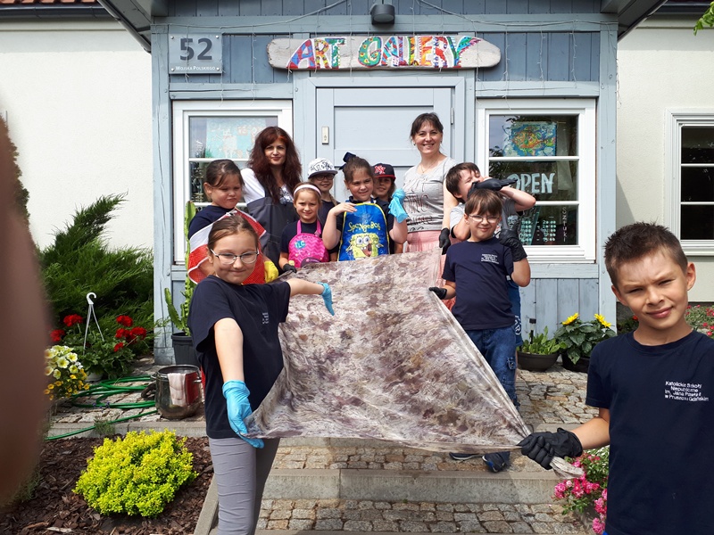 Odebranie nagrody za 2 miejsce w konkursie Małych Form Teatralnych 