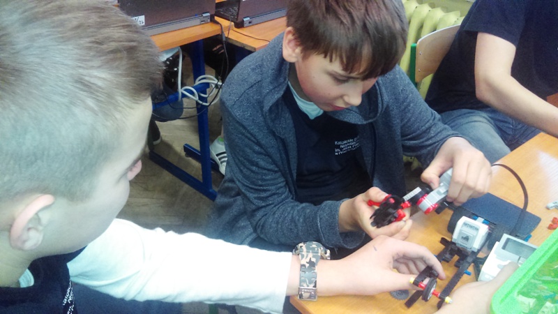 Warsztaty programowania –robotyki w I semestrze 2017/2018 – klasa V-VI SP or