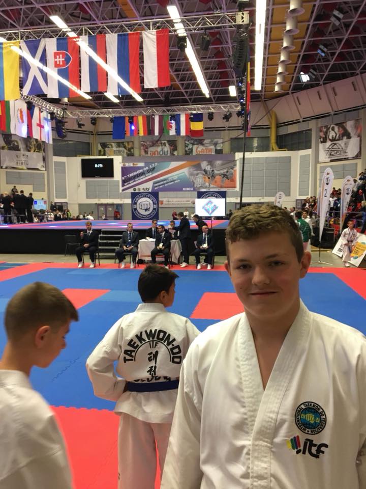 WIELKI SUKCES UCZNIA KLASY VI 